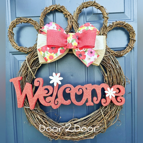 Welcome Paw Spring Wreath 🐾